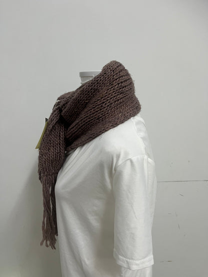 SEABABY Scarf - Brown Chunky Knit, Fringed for Cozy Boho Elegance