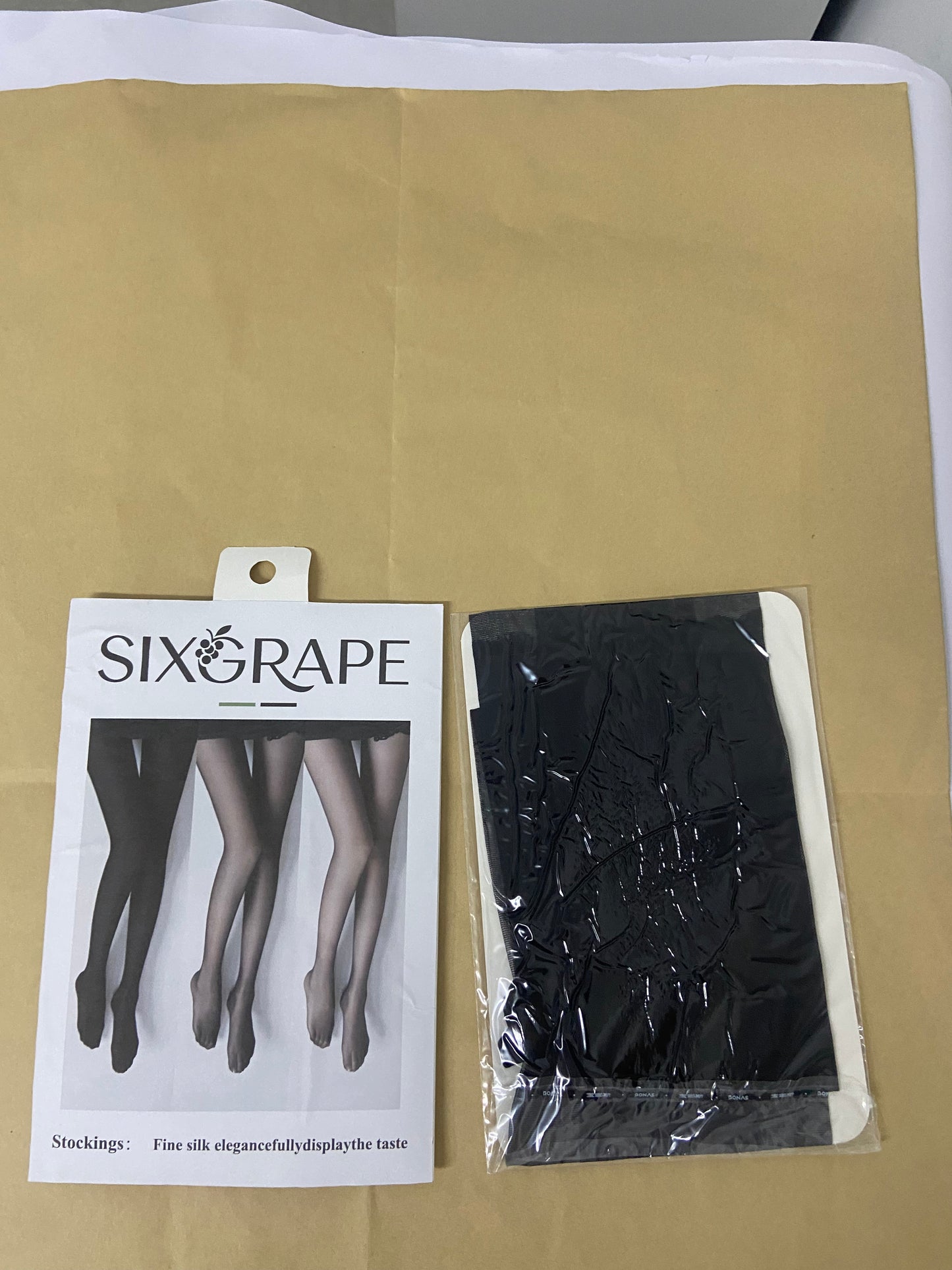 SIXGRAPE stockings Women's Faux Lace Top Thigh Hi Look Spandex Pantyhose
