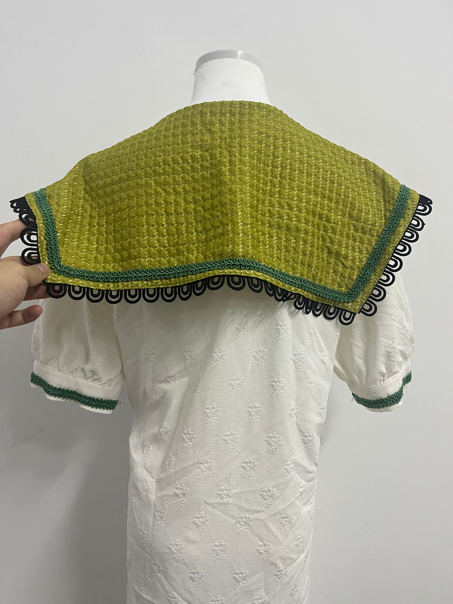 STYLENJOY Women's White Textured Dress with Green Knitted Shawl