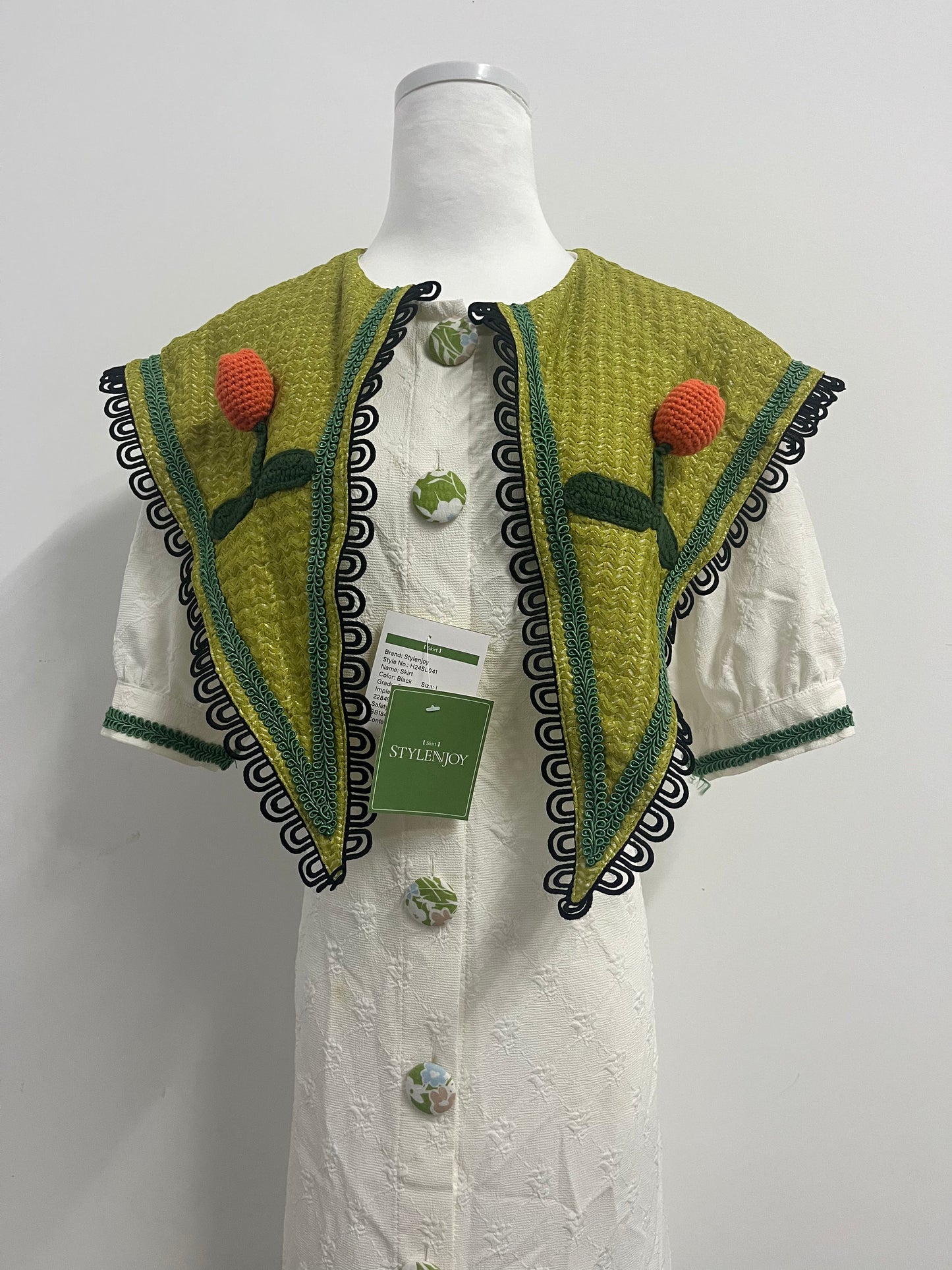 STYLENJOY Women's White Textured Dress with Green Knitted Shawl