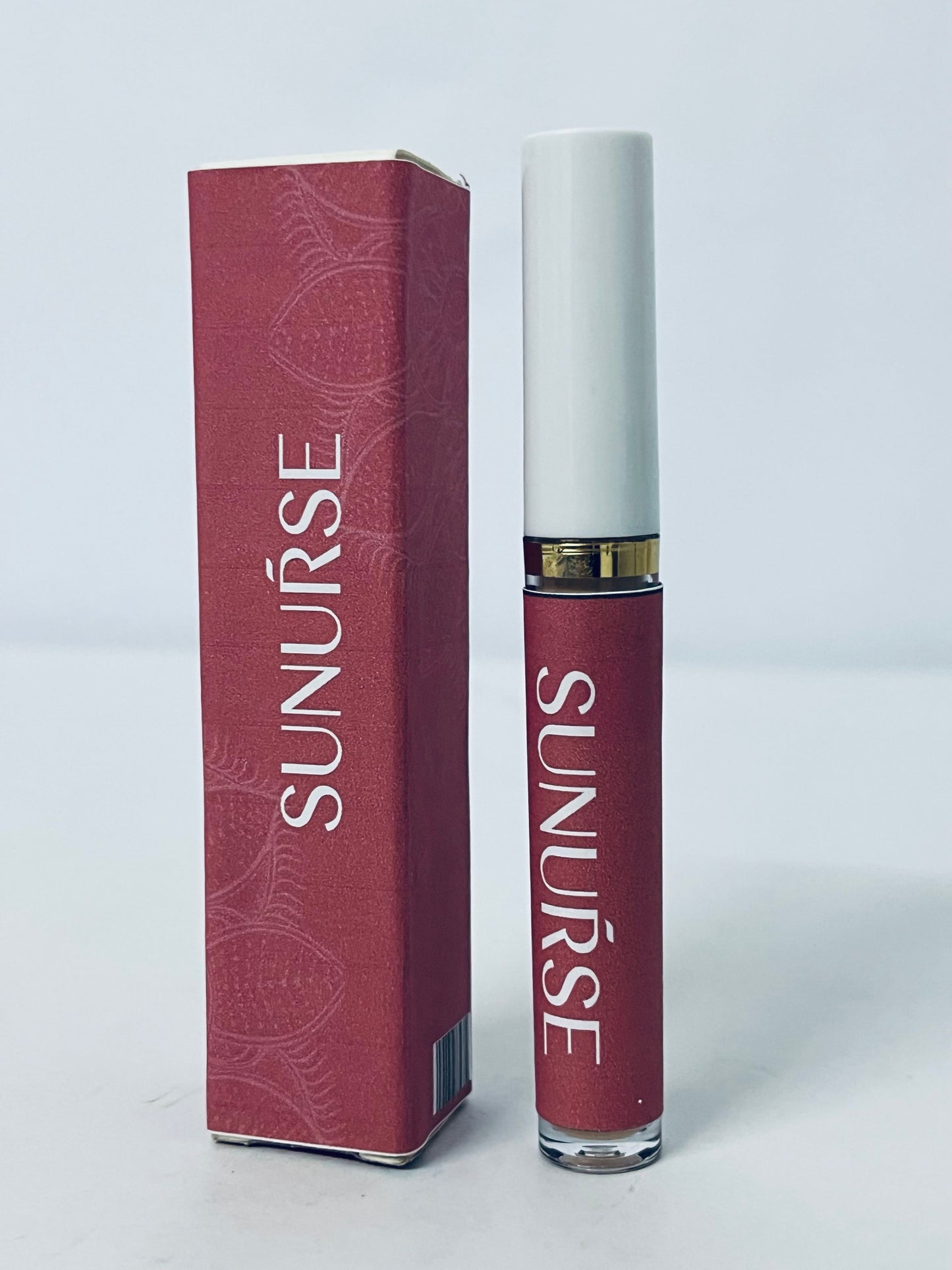 SUNUŔSE Hydrating Lip Gloss and Tinted Lip Oil Hybrid with Hyaluronic Acid & Jojoba Oil for Non-Sticky, Ultra-Shiny, Plump & Soft Lips - Everyday Makeup Essential - Push