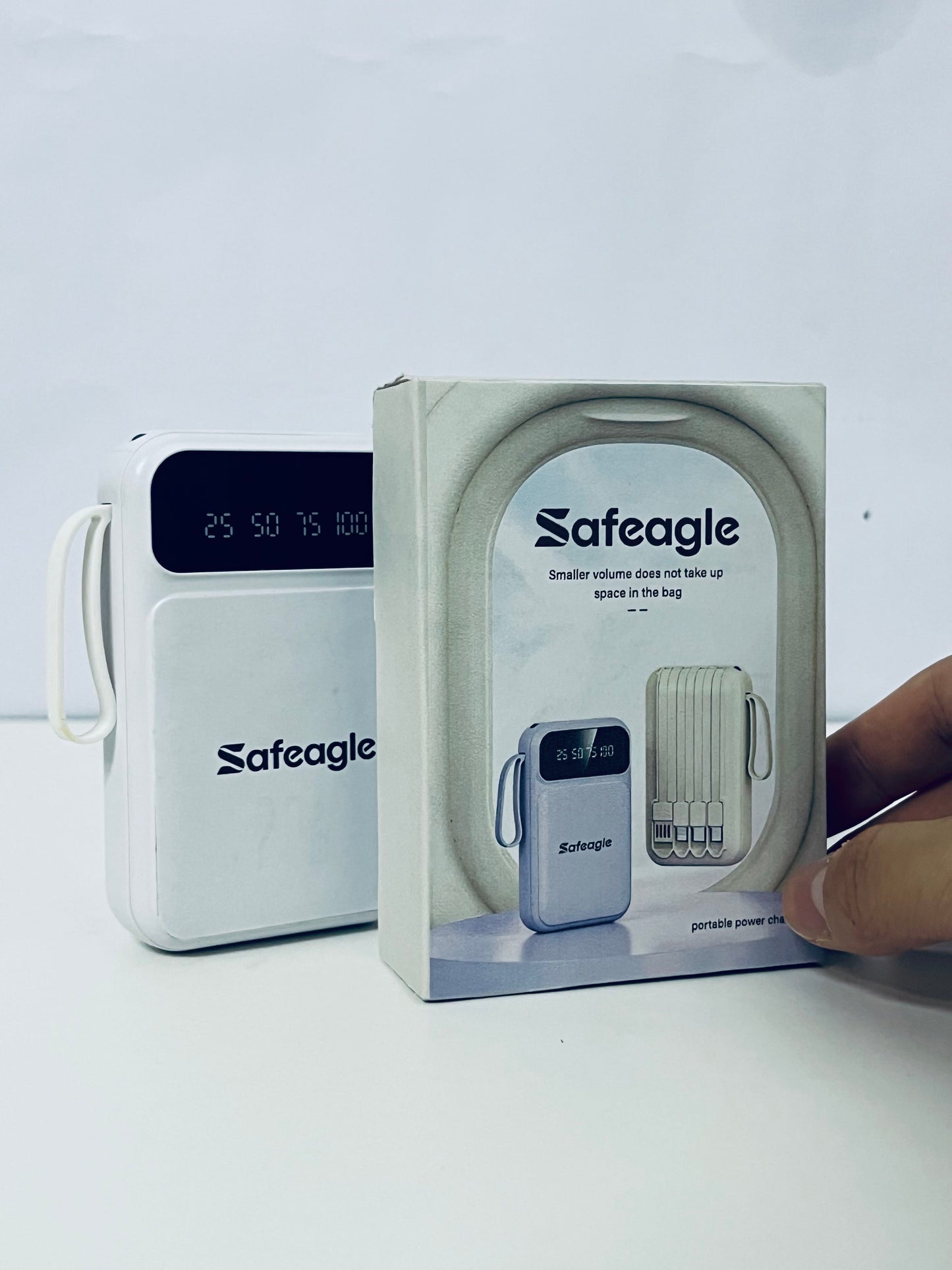 【Safeagle Portable Power Charger】—— Compact & Practical Power Solution for Daily Use