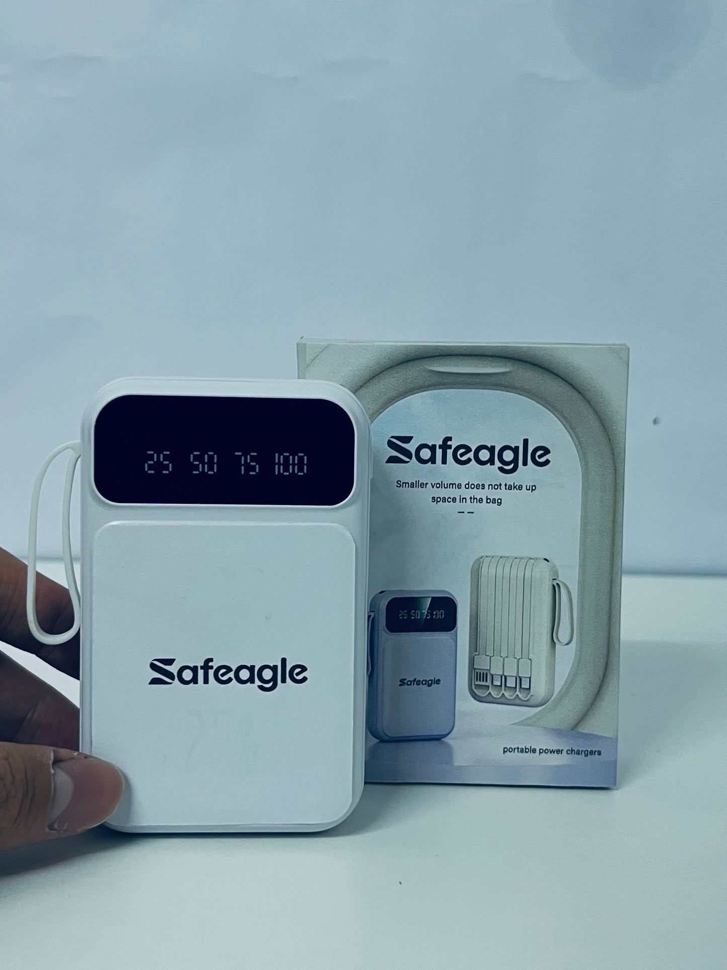 【Safeagle Portable Power Charger】—— Compact & Practical Power Solution for Daily Use