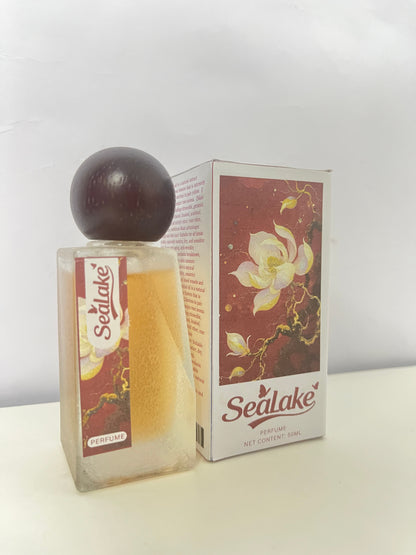 【SeaLake Magnolia Perfume】—— Elegant Fragrance with Artistic Packaging