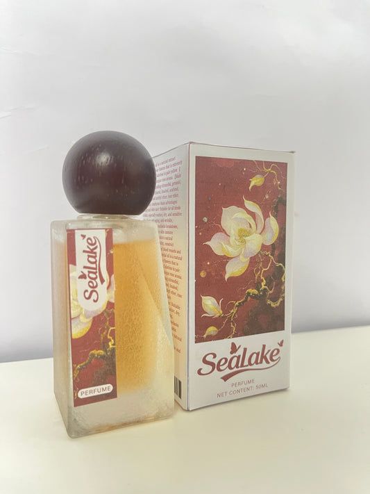 【SeaLake Magnolia Perfume】—— Elegant Fragrance with Artistic Packaging
