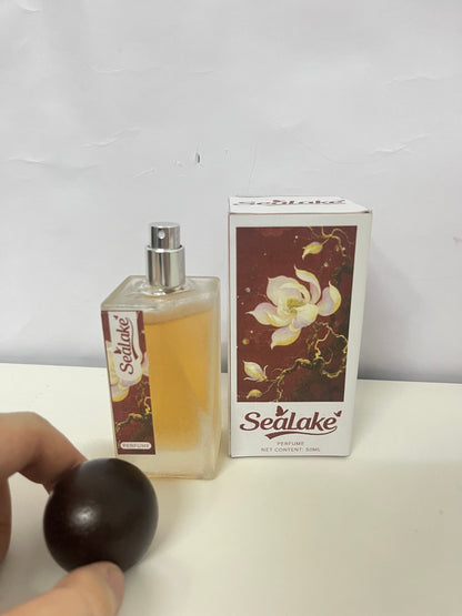 【SeaLake Magnolia Perfume】—— Elegant Fragrance with Artistic Packaging
