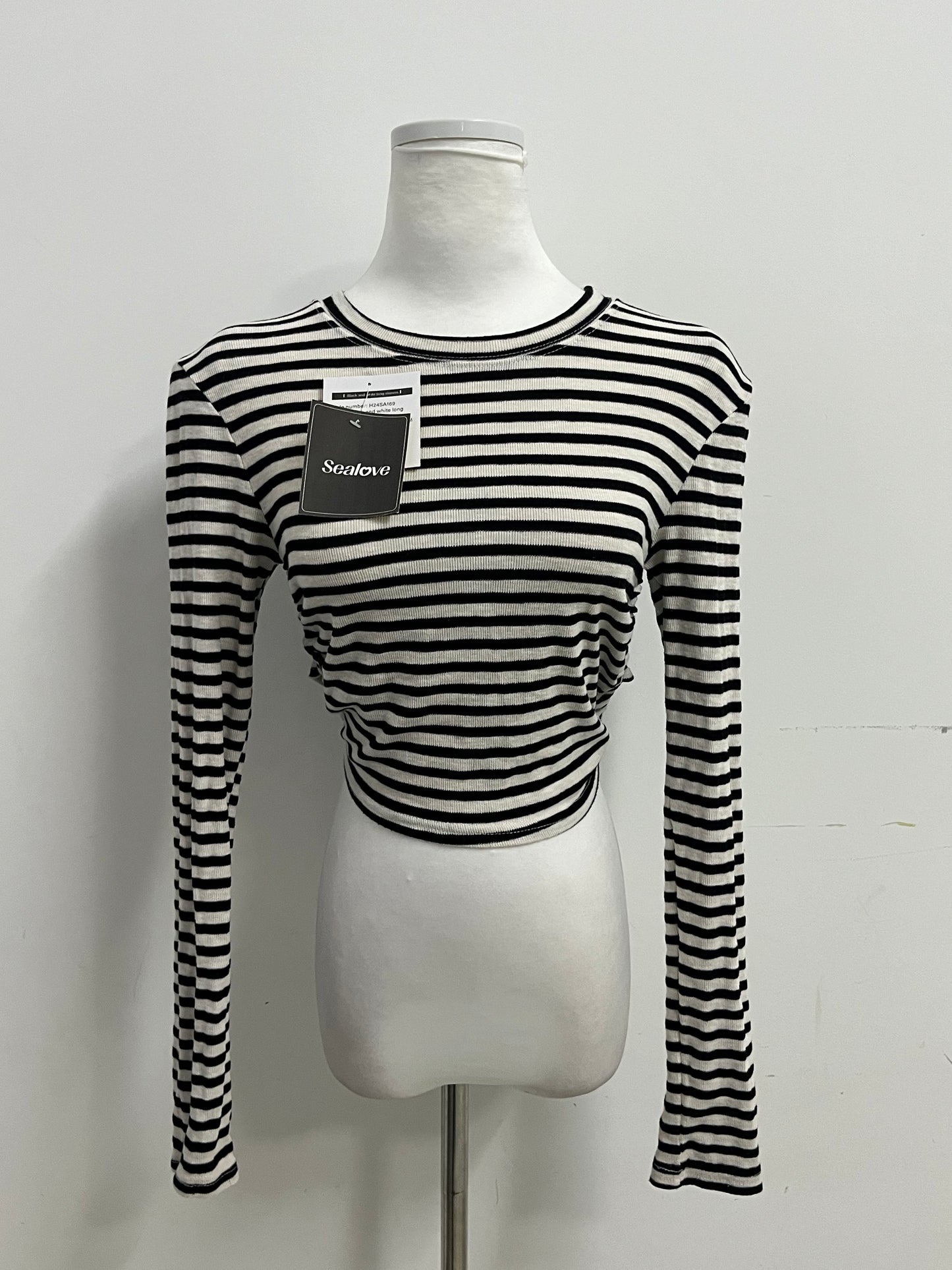 Sealove Fashion Black and White Striped Open-Back Tie-Up Cropped Long-Sleeve Top