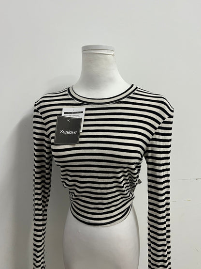 Sealove Fashion Black and White Striped Open-Back Tie-Up Cropped Long-Sleeve Top