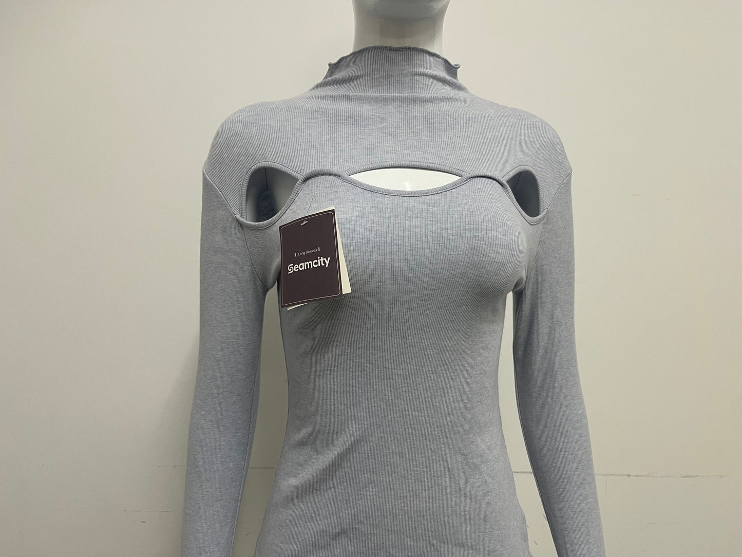 [Seamcity Long sleeve pullovers]-Light Gray Cutout Mock Neck Knit Top - Sexy Slim-Fit Long Sleeve Base Layer