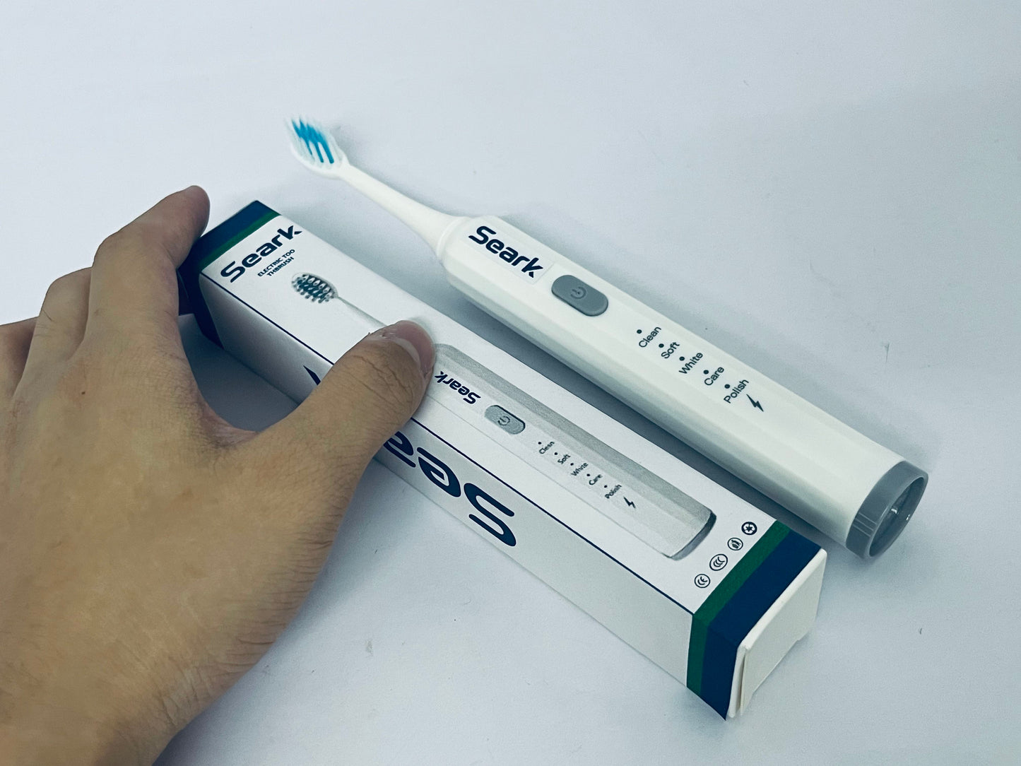 Seark Electric Toothbrush for Teeth Whitening, Gum Care, & Polishing, Light Therapy Technology for Whiter Teeth & Healthy Gums, Rechargeable [White]