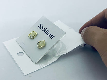 SeekBeau Small Hypoallergenic Surgical Steel Earrings for Sensitive Ears