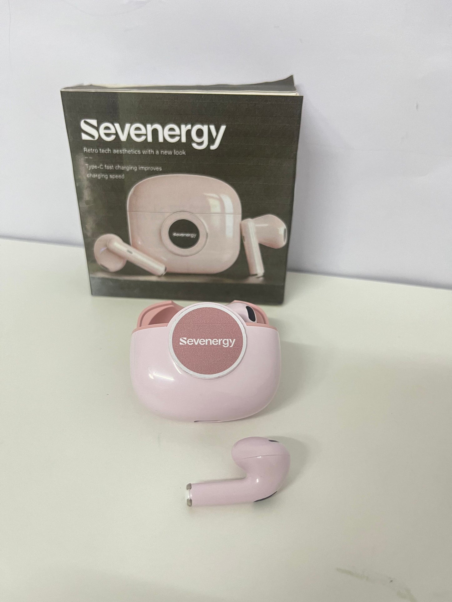 【Sevenergy Earphones】—— Retro-Styled Wireless Audio Companion