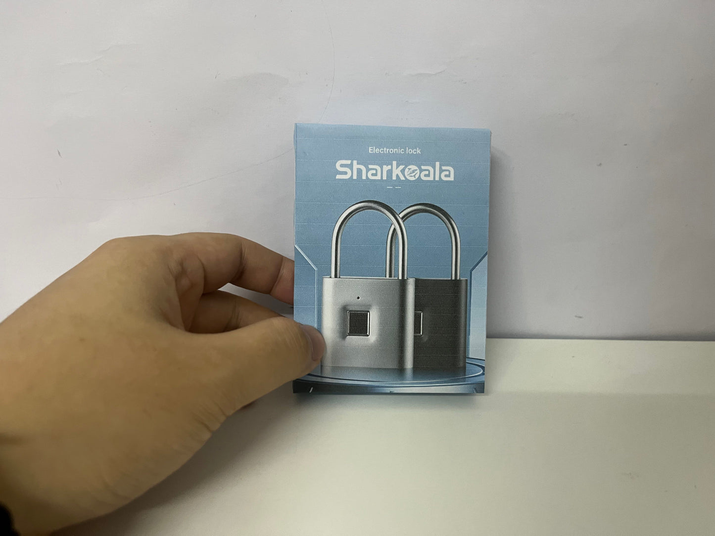[Sharkoala Electric locks]——Sharkoala Smart Fingerprint Padlock | Keyless Security for Versatile Use