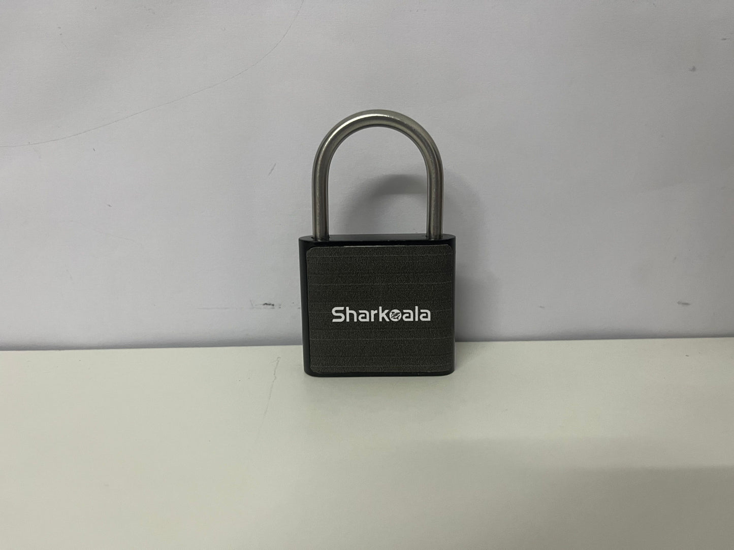[Sharkoala Electric locks]——Sharkoala Smart Fingerprint Padlock | Keyless Security for Versatile Use