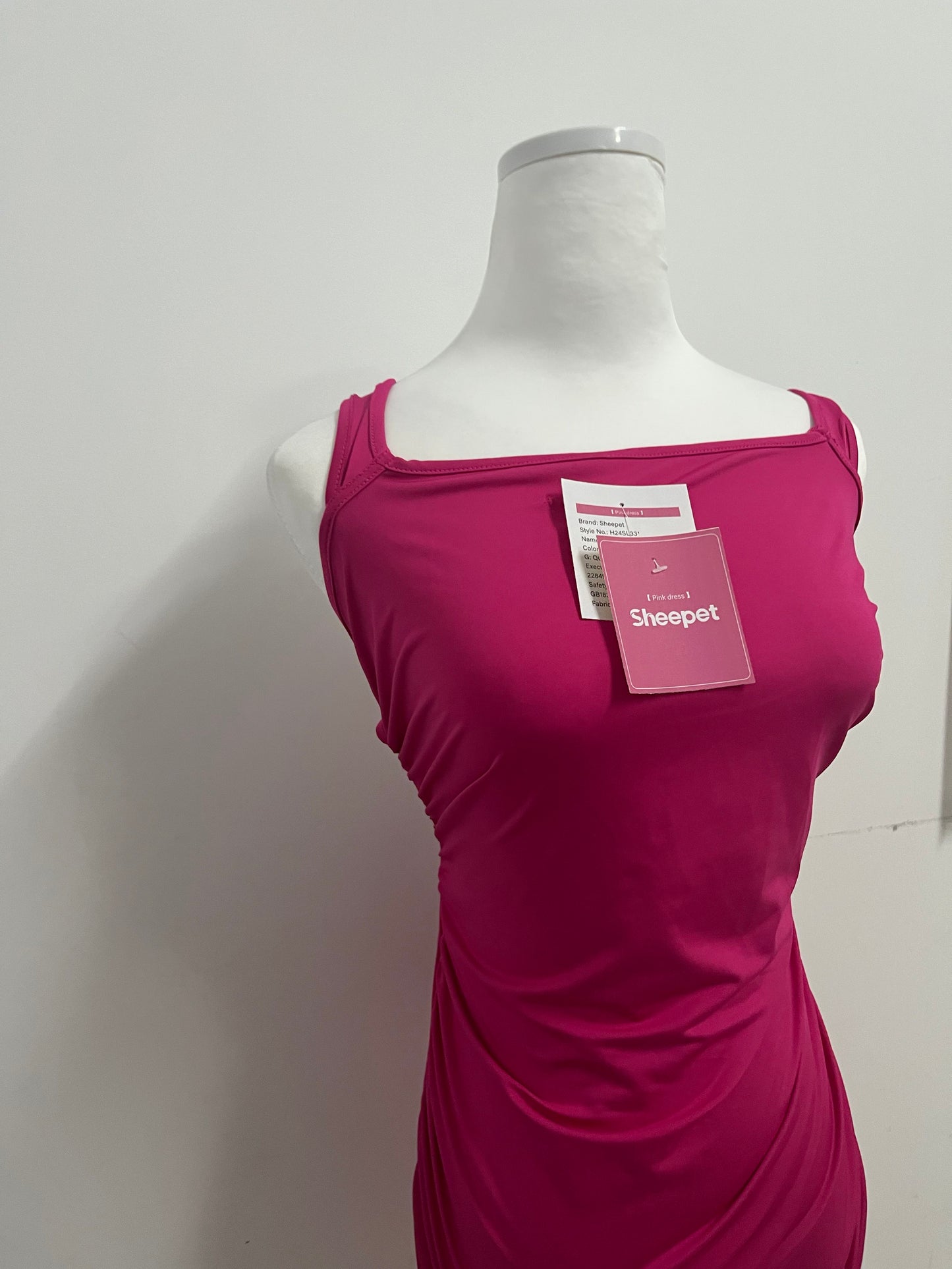 Sheepet Dresses Women's Sleeveless Tank Ruched Casual Knee Length Bodycon Sundress Basic Fitted Dress