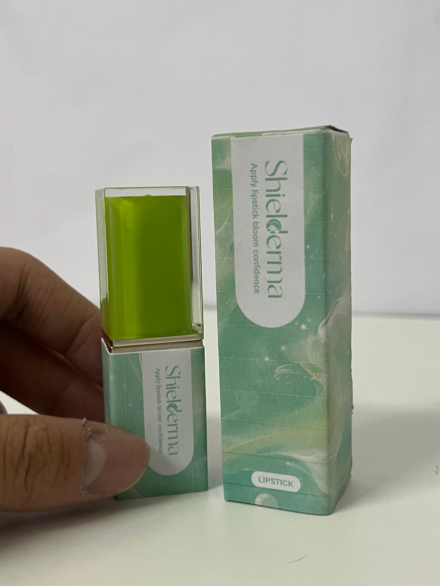 [Shielderma Lipsticks]-Green Grape Temperature-Activated Tinted Lipstick - Hydrating Color-Changing Lip Balm
