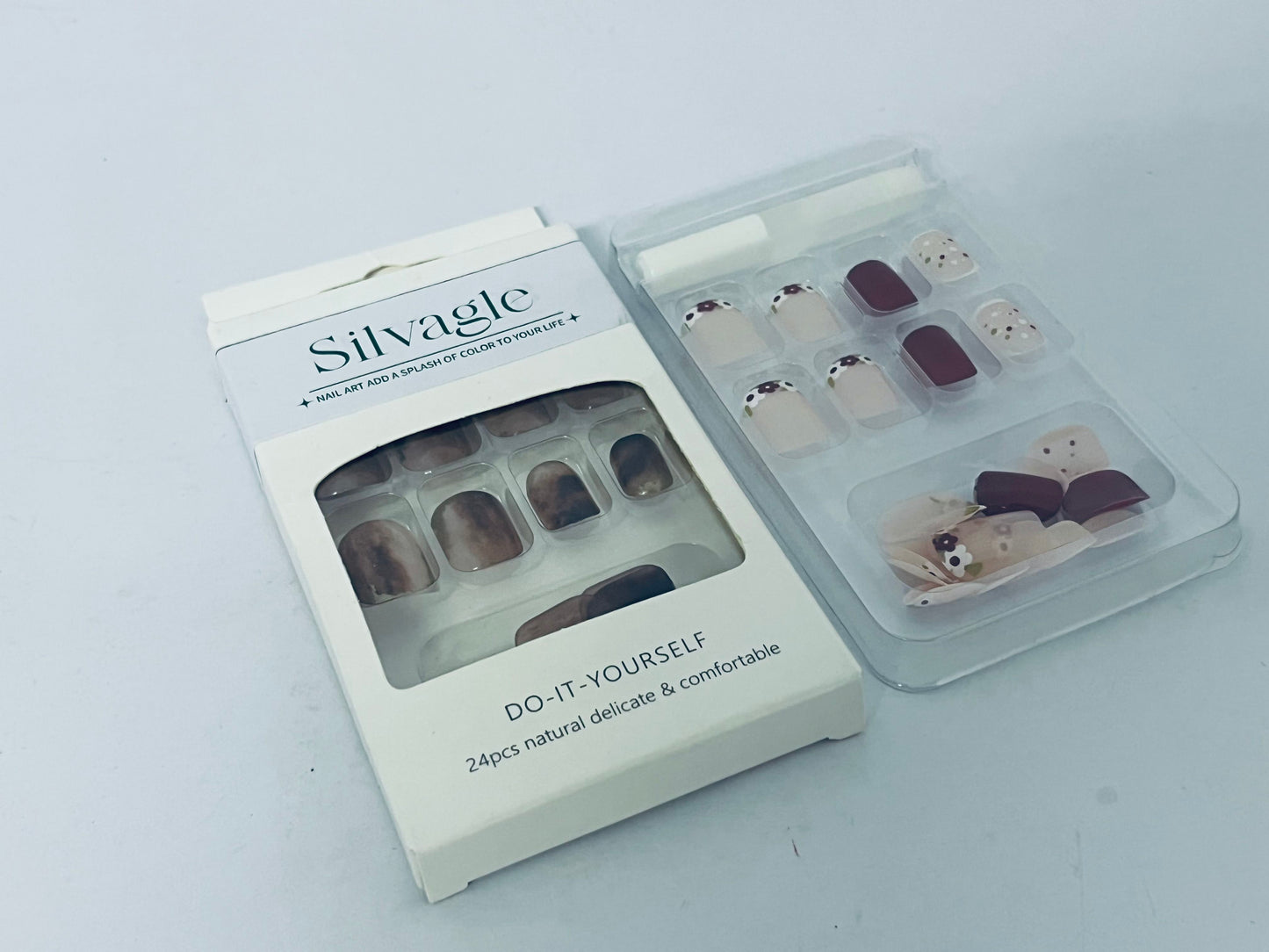 Silvagle Nails Squoval Nails , Reusable Stick On Fake Nails with Glue | Salon Quality | 8 Sizes - 24 Nail Kit