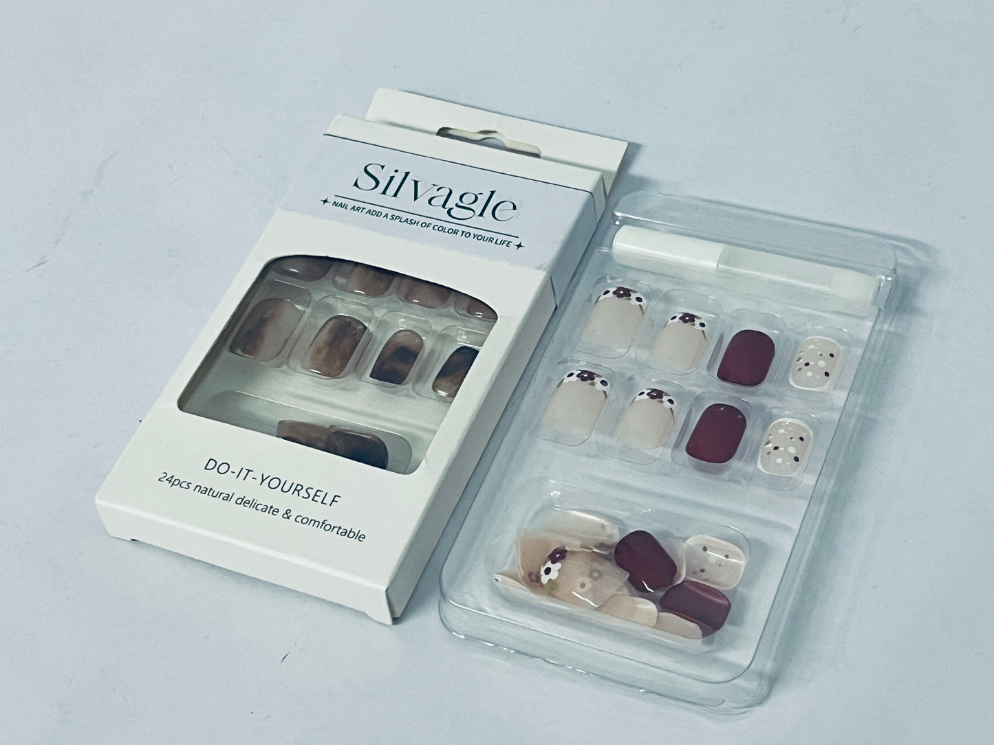 Silvagle Nails Squoval Nails , Reusable Stick On Fake Nails with Glue | Salon Quality | 8 Sizes - 24 Nail Kit