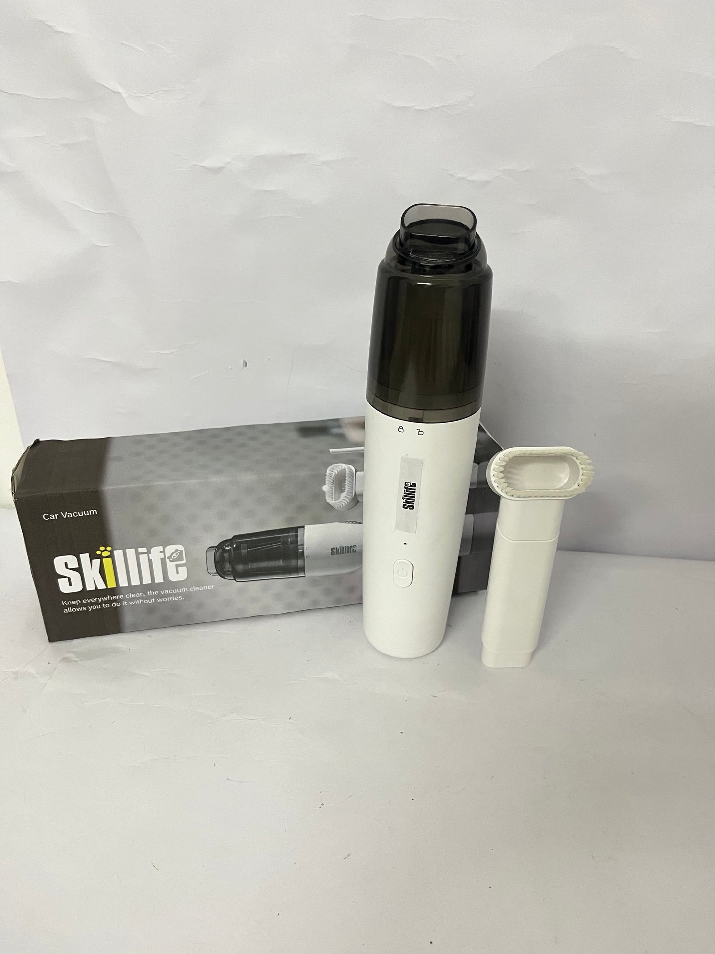 Skillife Portable Car Vacuum Cleaner, Wireless Mini Handheld Vacuum with Strong Suction, Perfect for Car Interior, Home Crevices, Pet Hair & Dust Cleaning