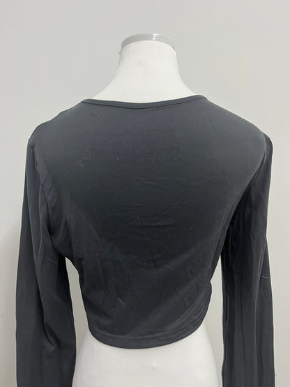 Skinice Women's Long Sleeve Crop Top - Basic Casual Round Neck Slim Fit Cropped T-Shirt in Black