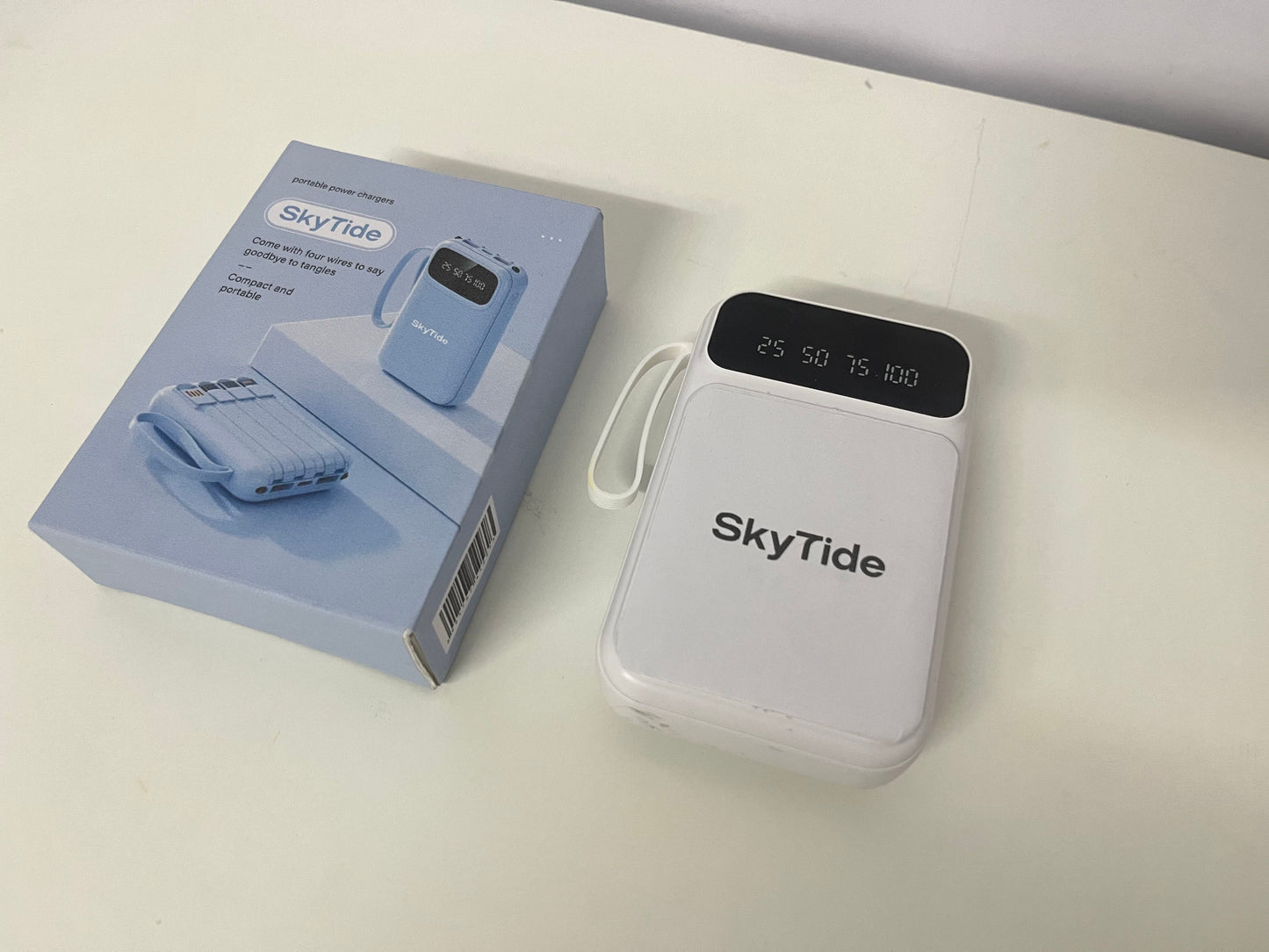 SkyTide Built-in 4-Cable Digital Display Power Bank A Must-Have for Battery Life Without Cable Clutter