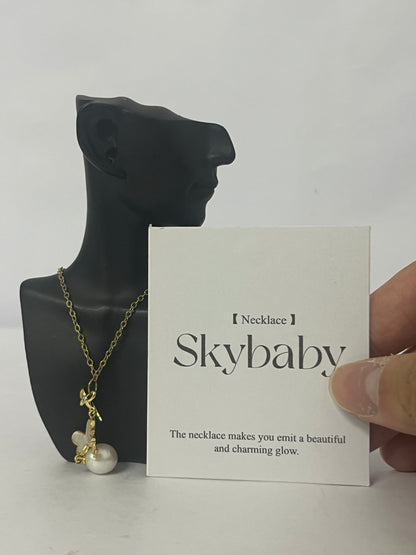 Skybaby Exquisite Cat's Eye Stone Butterfly Pearl Pendant Necklace, Plated Fashionable and Versatile Necklace for Women