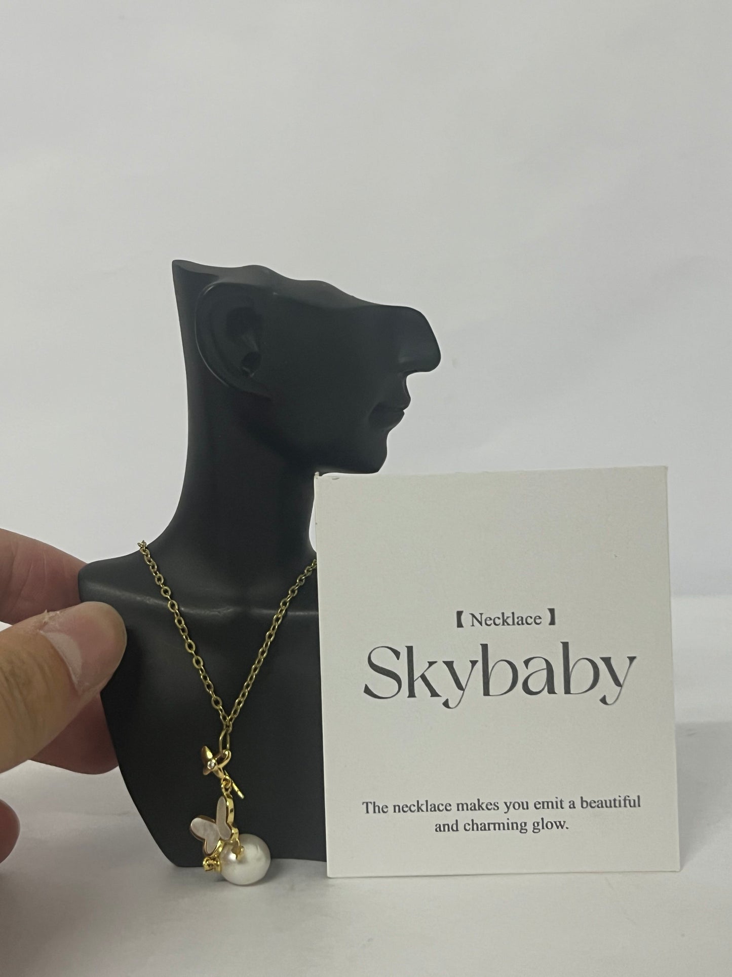 Skybaby Exquisite Cat's Eye Stone Butterfly Pearl Pendant Necklace, Plated Fashionable and Versatile Necklace for Women