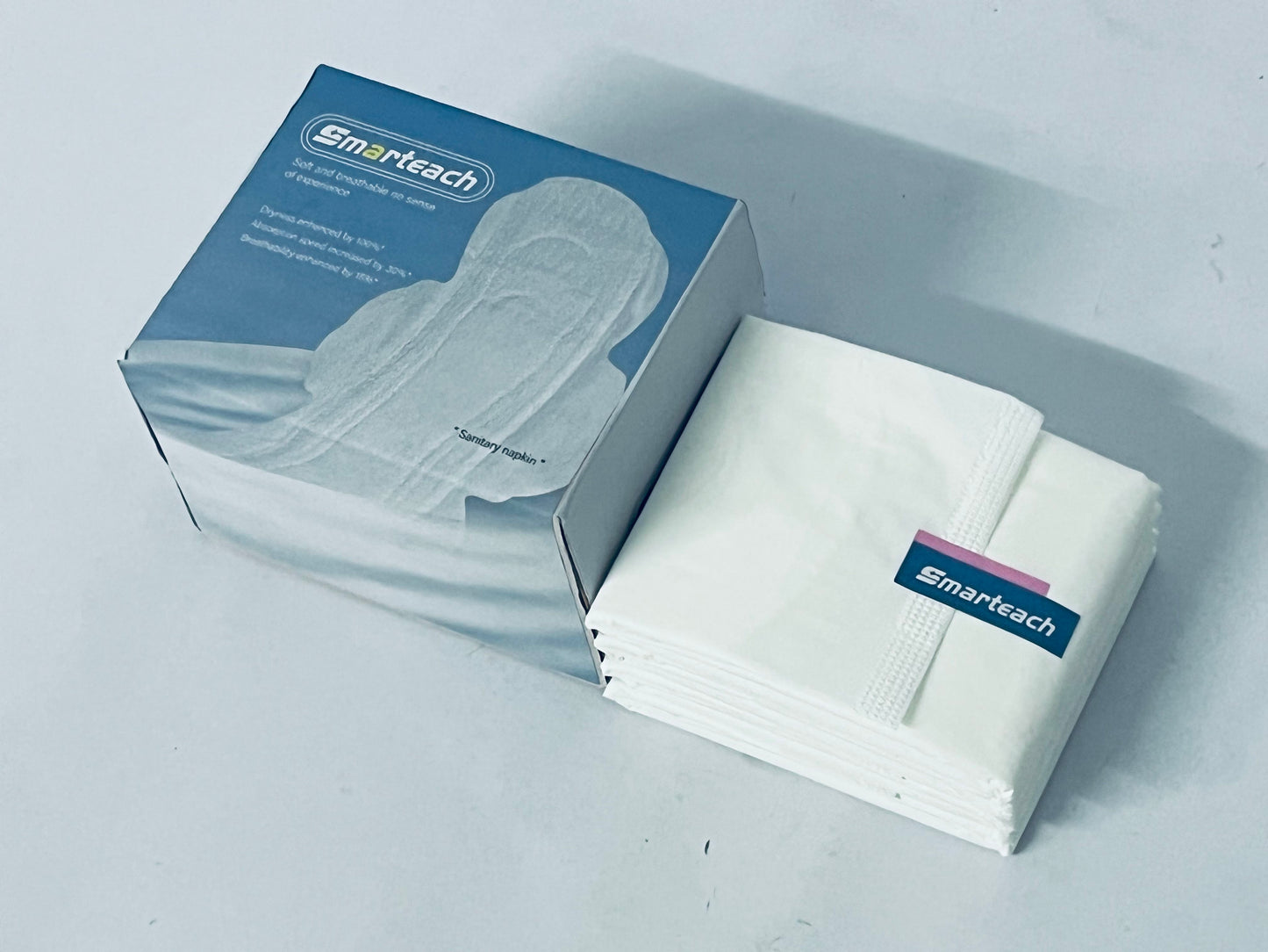 Smarteach Regular Cotton Menstrual Pads, 10 Pack Ultra Thin Pads with Wings, Hypoallergenic Sanitary Napkins with Organic Cotton Topsheet, Compostable Wrappers, Toxin Free, Fragrance Free