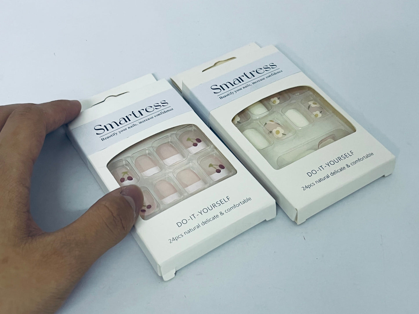 Smartress Fake Nails, Medium Length Press on Nails,Full Cover False Nails Kits for Women Girls
