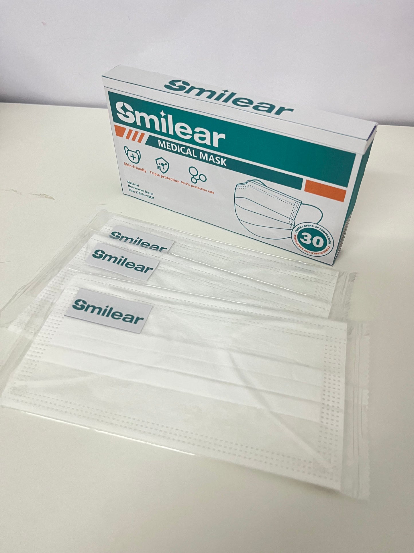 Smilear Sanitary masks Medical Mask Three-Layer Protection Skin-Friendly A Reliable Barrier for Daily Protection