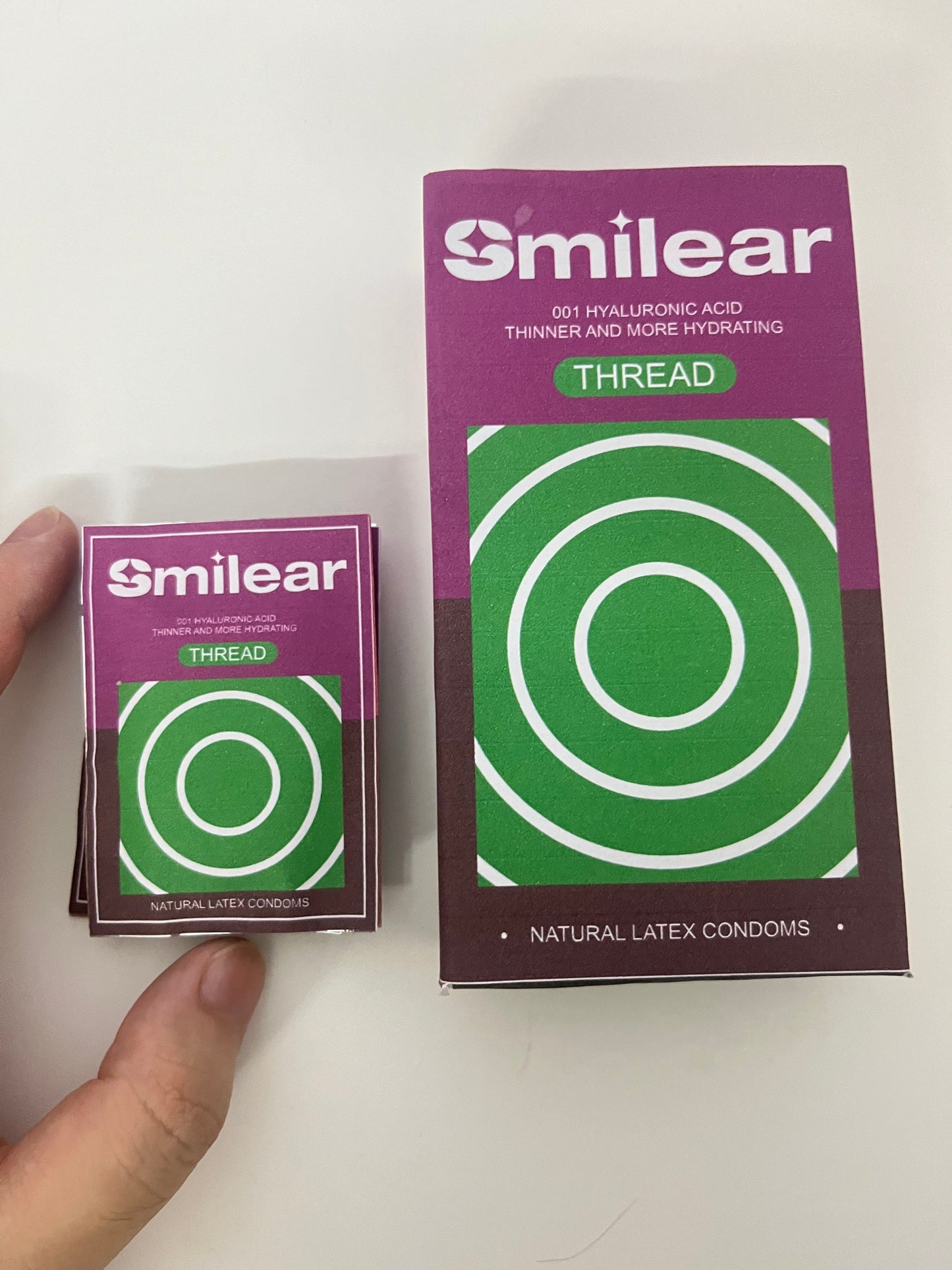 Smilear 001 Hyaluronic Acid Ultra-Thin Condoms Hydrating & Fitting Safe & Comfortable A Reliable Guardian for Intimate Moments