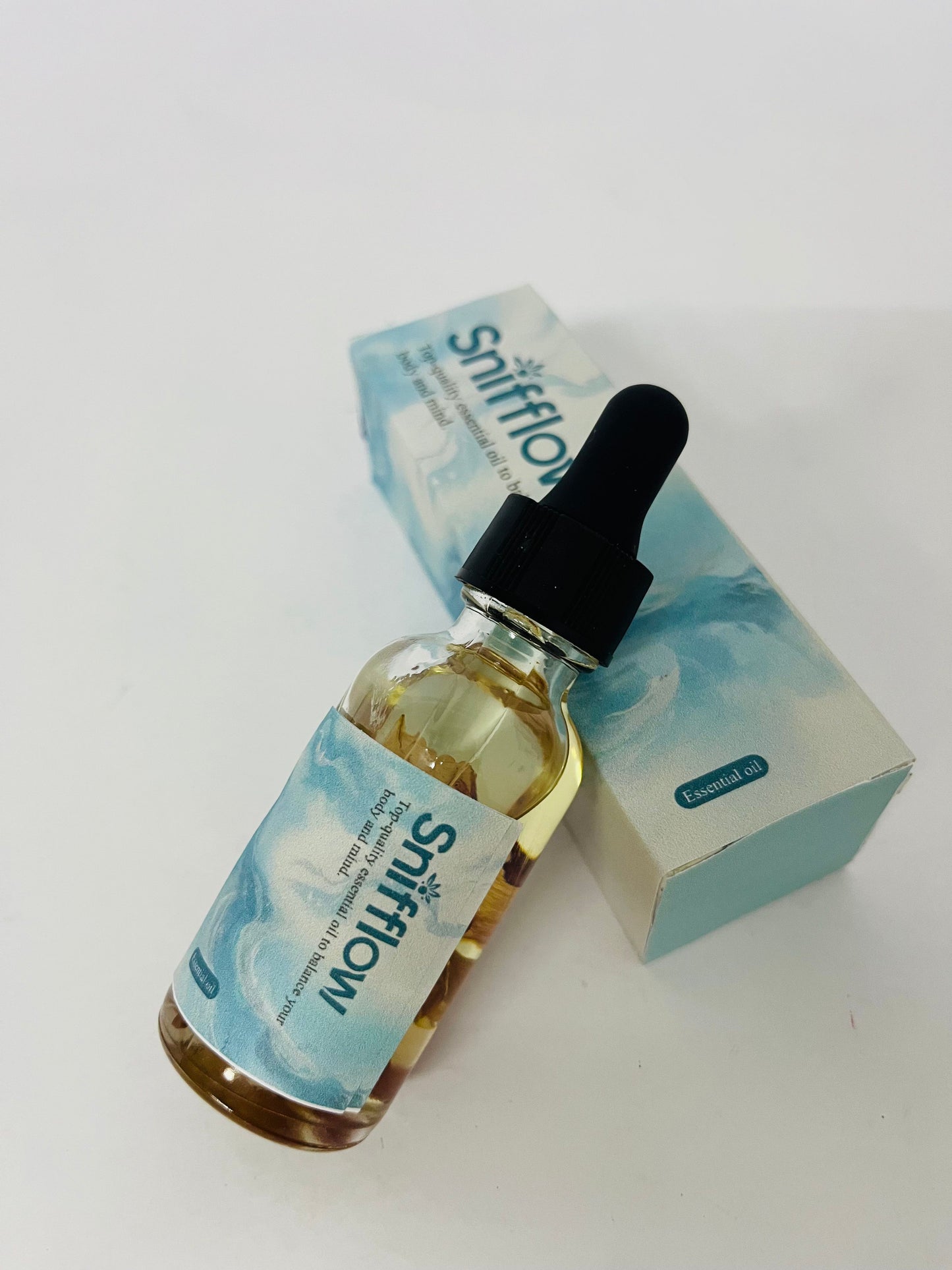 Snifflow Essential Oil 100% Aromatherapy-Relaxing Home & Gift Essential Oil for Bath, Massage