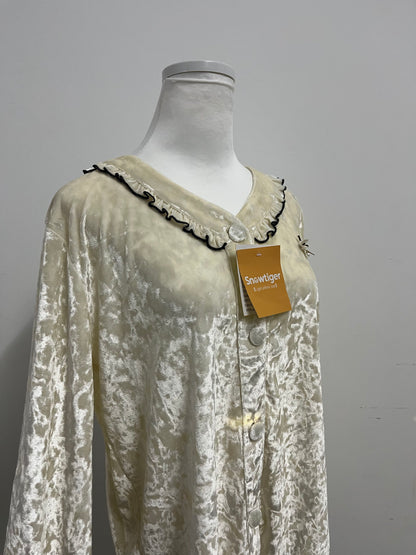 Snowtiger Sleepwear - Light Yellow Velvet Ruffle Collar Nightgown