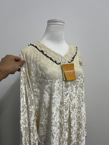 Snowtiger Sleepwear - Light Yellow Velvet Ruffle Collar Nightgown