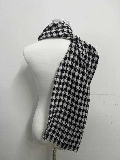 [Sortone Scarfs]-Black & White Houndstooth Fringe Scarf - Classic Retro Imitation Cashmere Shawl