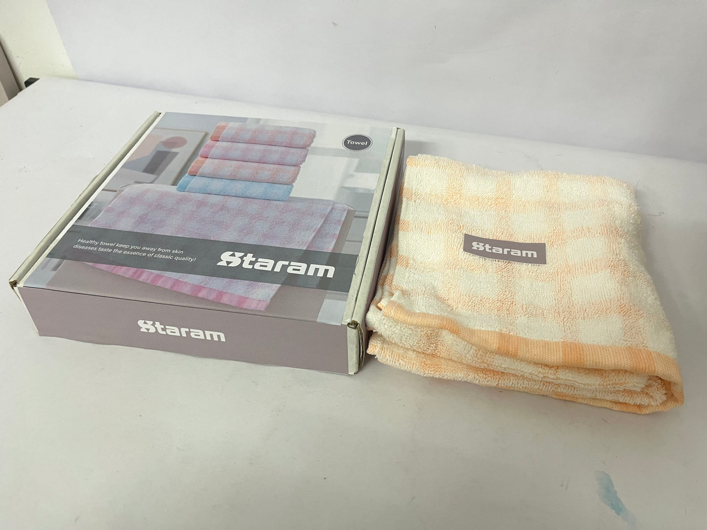 Staram Healthy Plaid Towel Gift Set, Skin-Friendly Absorbent Multi-Color Towels for Face & Hand, Ideal for Home Use & Gifting