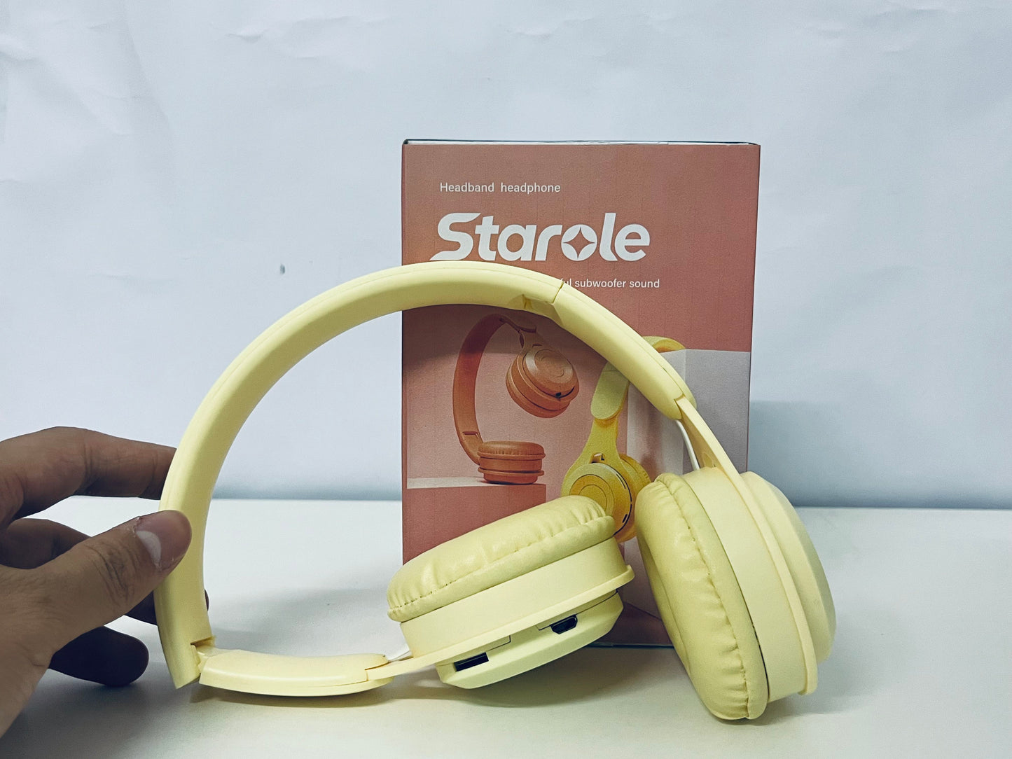 Starole Wireless Active Noise Canceling Headphones - HiFi Stereo Long Battery Life Earbuds for Sports & Commuting (Compatible with iOS/Android)