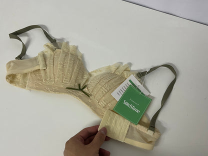[StitchTime Bras]-Cream Lace Wireless Bra - French Triangle Cup Breathable Lingerie