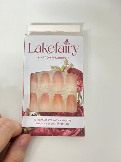 【Lakefairy Gradient False Nails】—— Daily Elegance on Your Fingertips