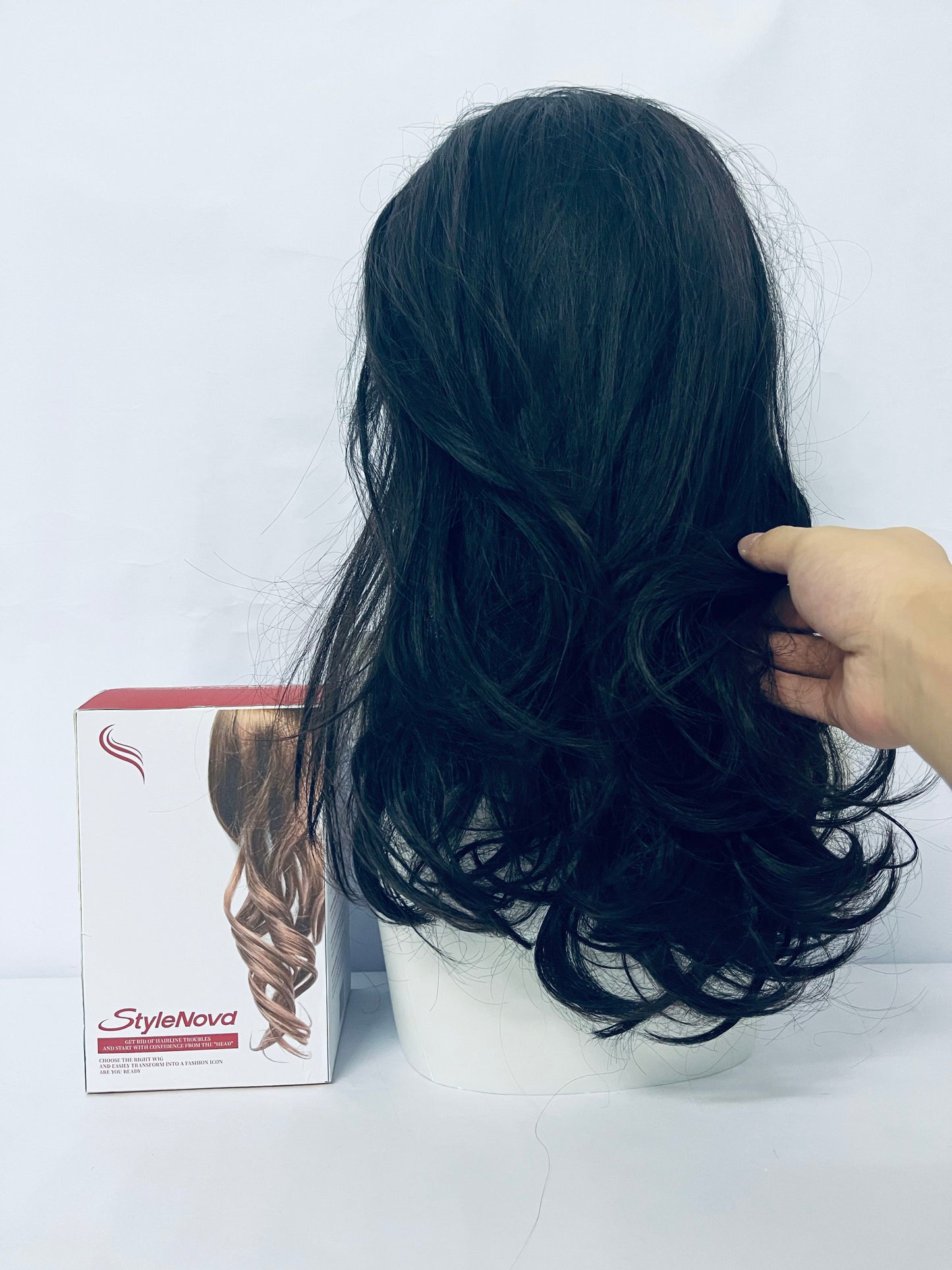 StyleNova Long Wavy Black Layered Wig with Curtain Bangs for Women,Synthetic Layered Long Wavy Wig Butterfly Haircut with Thin Hair
