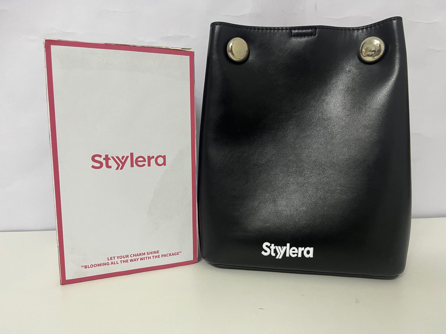 【Stylera Black Crossbody Bag】—— Elegant & Practical Companion for Daily Outings