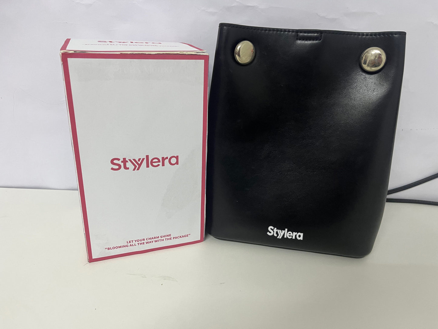 【Stylera Black Crossbody Bag】—— Elegant & Practical Companion for Daily Outings