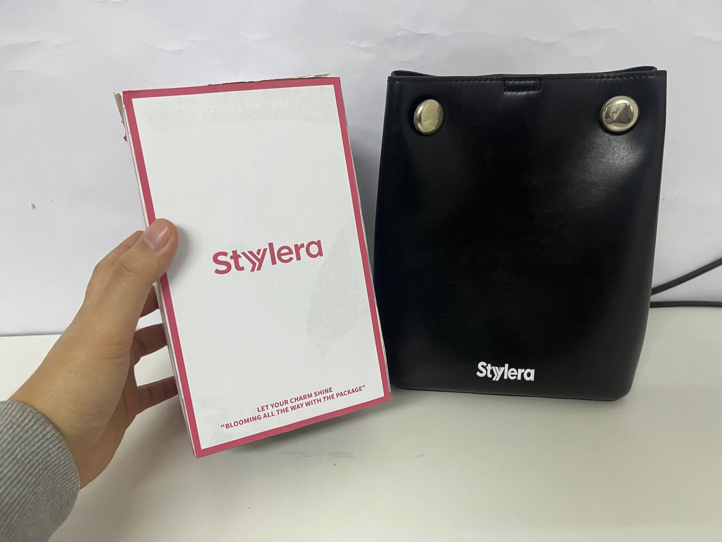 【Stylera Black Crossbody Bag】—— Elegant & Practical Companion for Daily Outings
