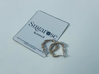 Sugarose Twisted Gold Hoop Earrings Exquisite & Minimalist Retro & Eye-Catching A Casual Interpretation of Ear Style