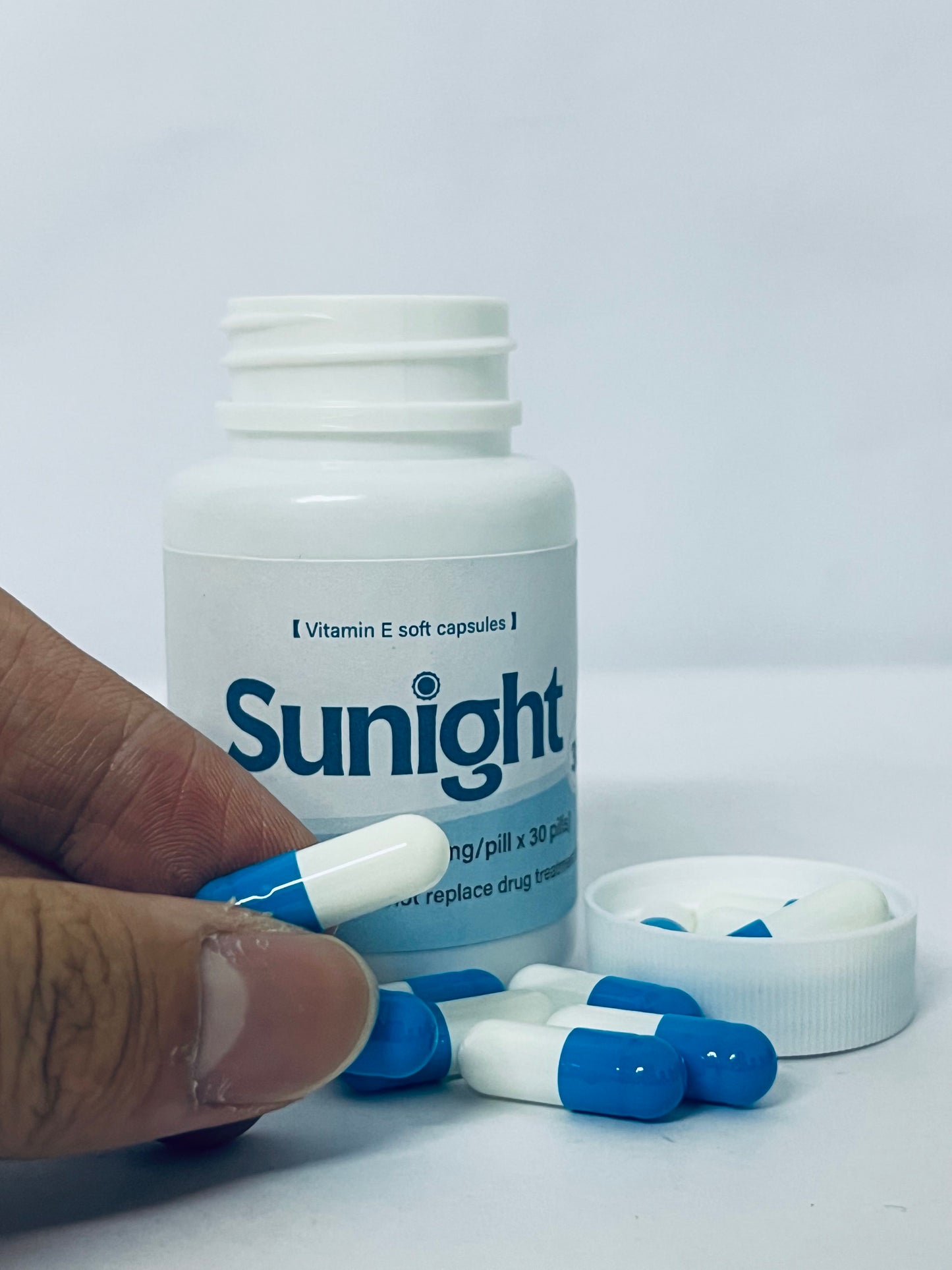 Sunight Vitamin E Soft Capsules - 30 Pills for Immune & Skin Health (Vitamins Category)