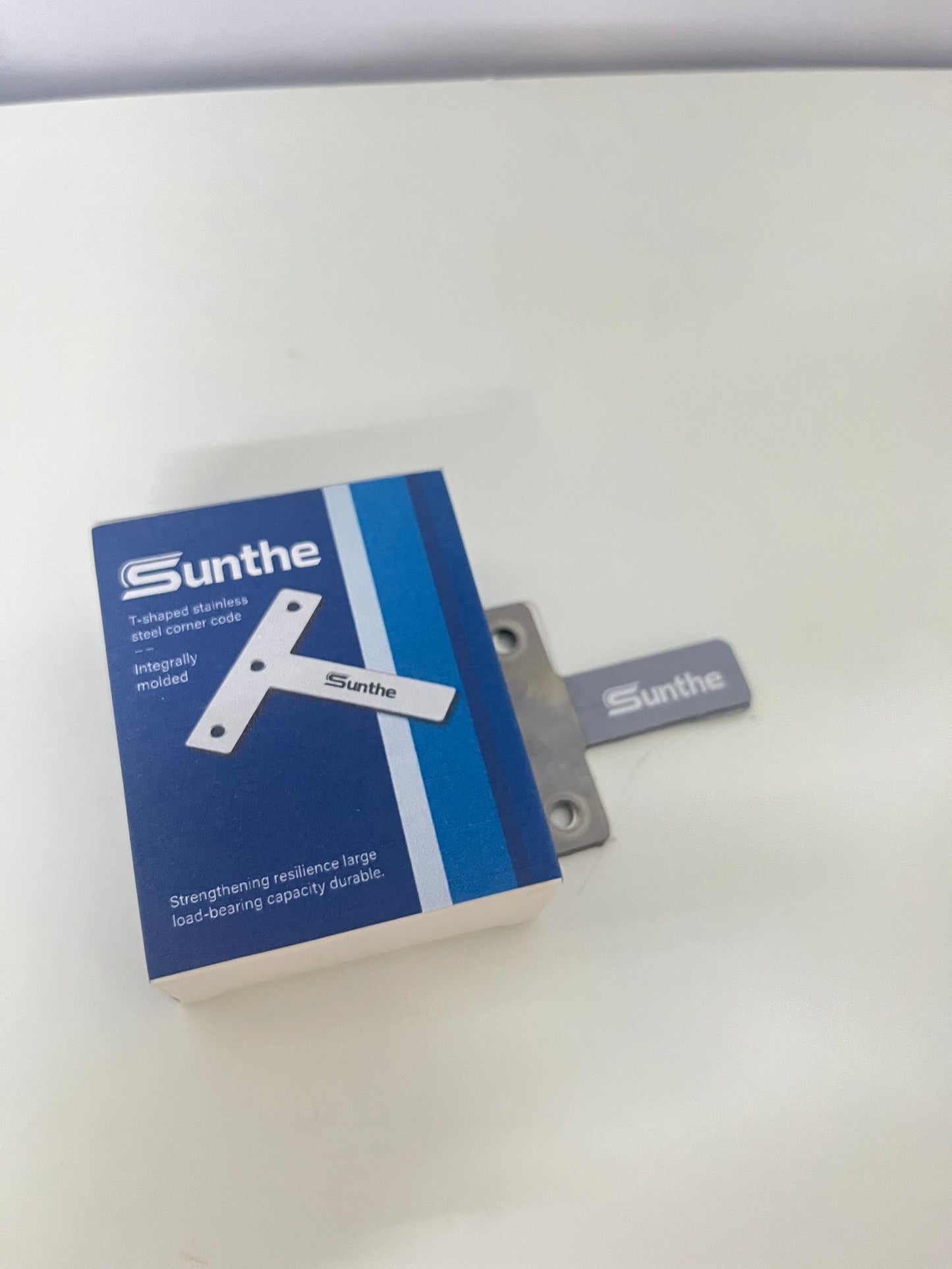 Sunthe T-Shaped Stainless Steel Corner Bracket – The Ingenious Choice for Stable Home Connection