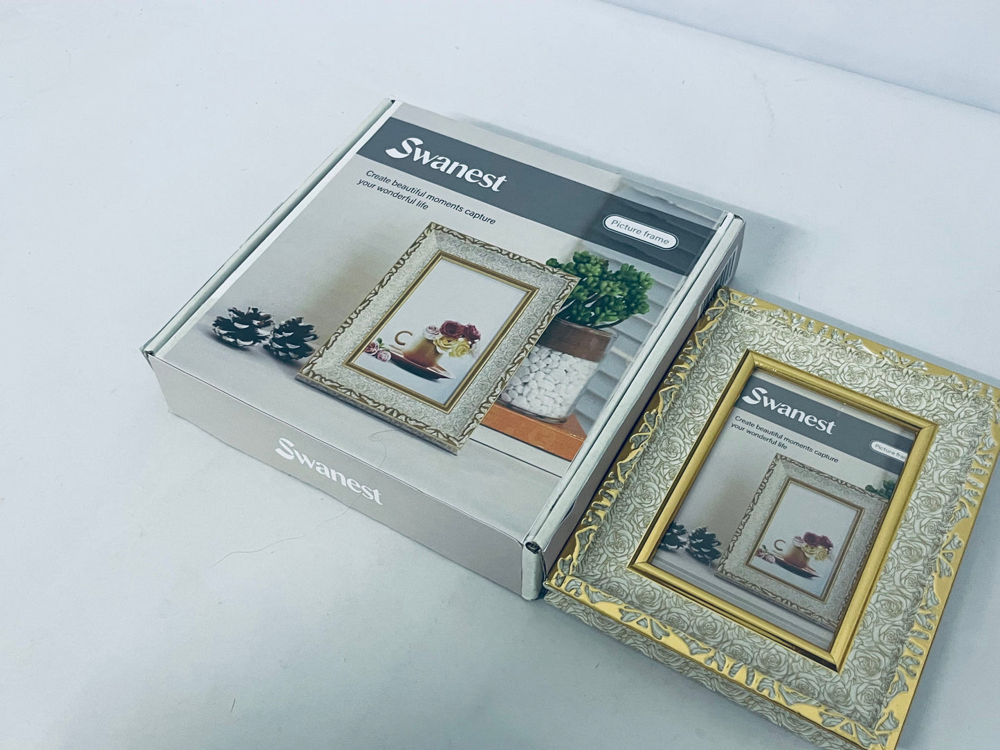 Swanest Artistic Pattern Picture Frame | Capture Wonderful Life Moments, Elevate Home Aesthetics