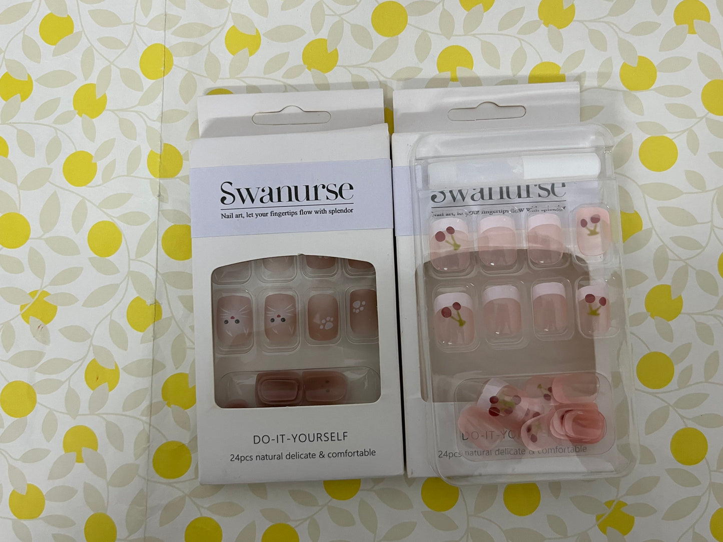 Swanurse Cute Animal Artificial Fake Nails, Medium Length Press on Nails,Full Cover False Nails Kits for Women Girls