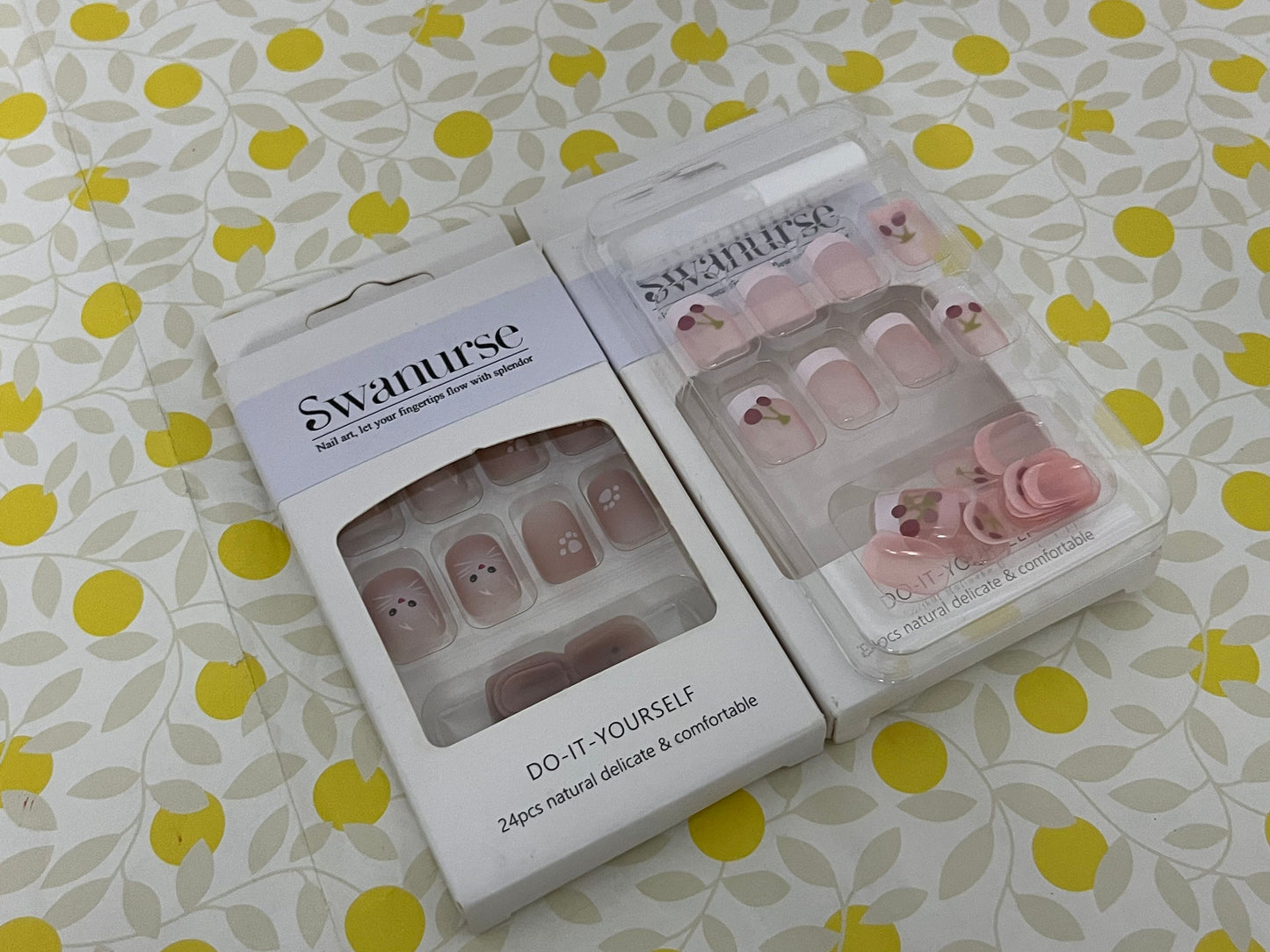 Swanurse Cute Animal Artificial Fake Nails, Medium Length Press on Nails,Full Cover False Nails Kits for Women Girls