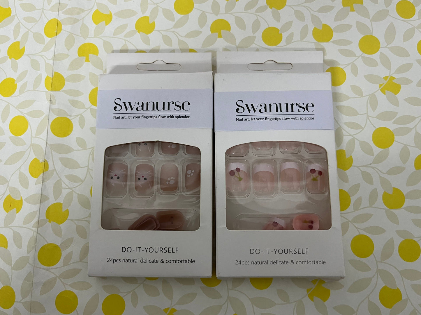 Swanurse Cute Animal Artificial Fake Nails, Medium Length Press on Nails,Full Cover False Nails Kits for Women Girls